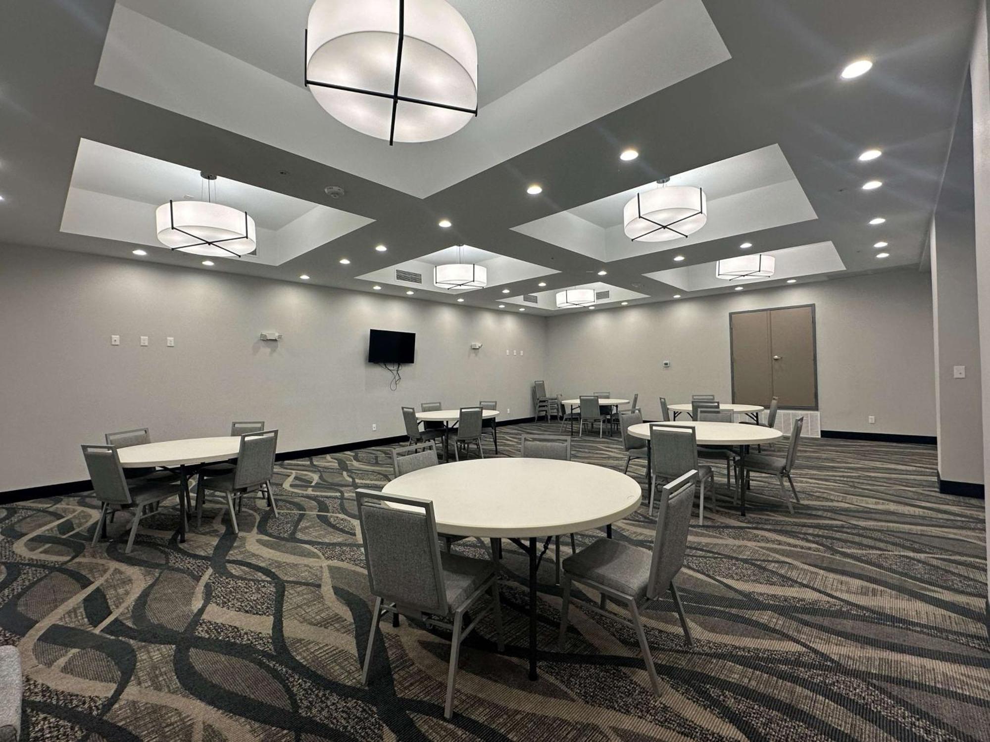 Best Western Plus Chandler Tyler Exterior photo